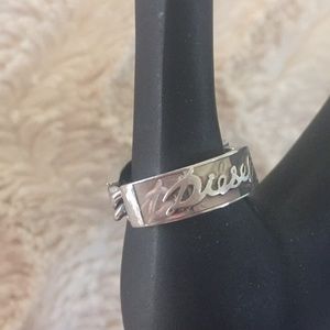 Women’s Diesel ring